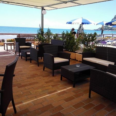 Hotel Acquasanta Terracina Luaran gambar