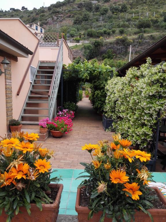 Hotel Acquasanta Terracina Bilik gambar