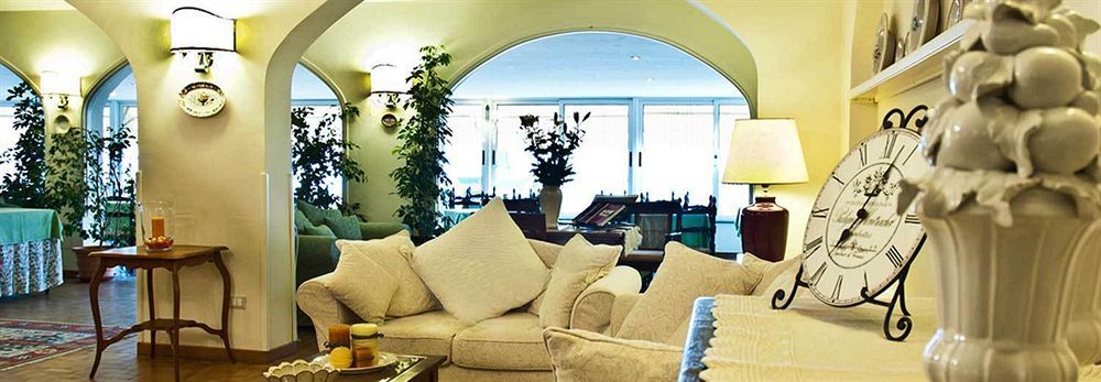 Hotel Acquasanta Terracina Luaran gambar