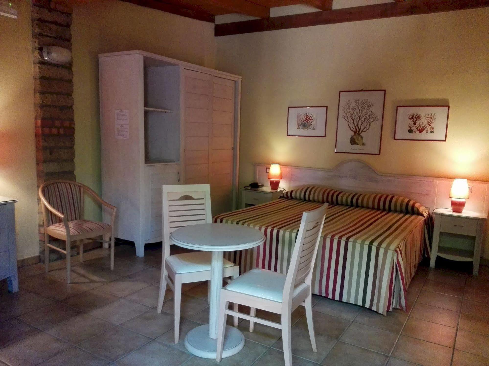 Hotel Acquasanta Terracina Luaran gambar