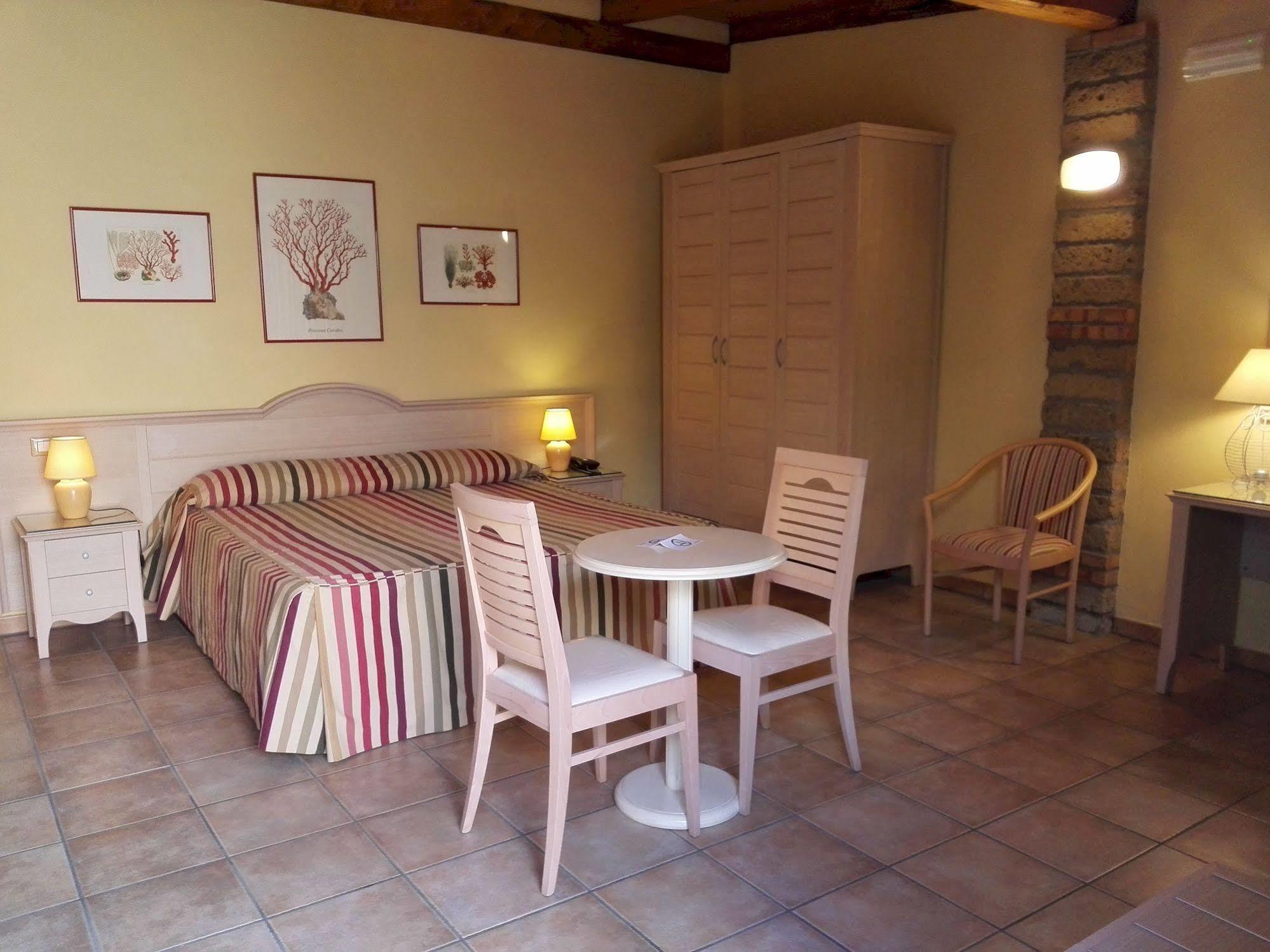 Hotel Acquasanta Terracina Luaran gambar
