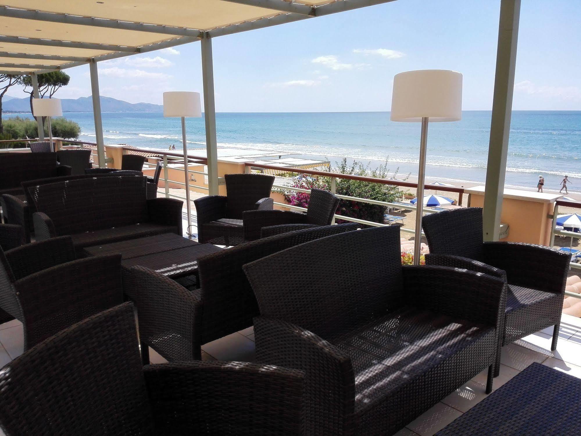 Hotel Acquasanta Terracina Luaran gambar