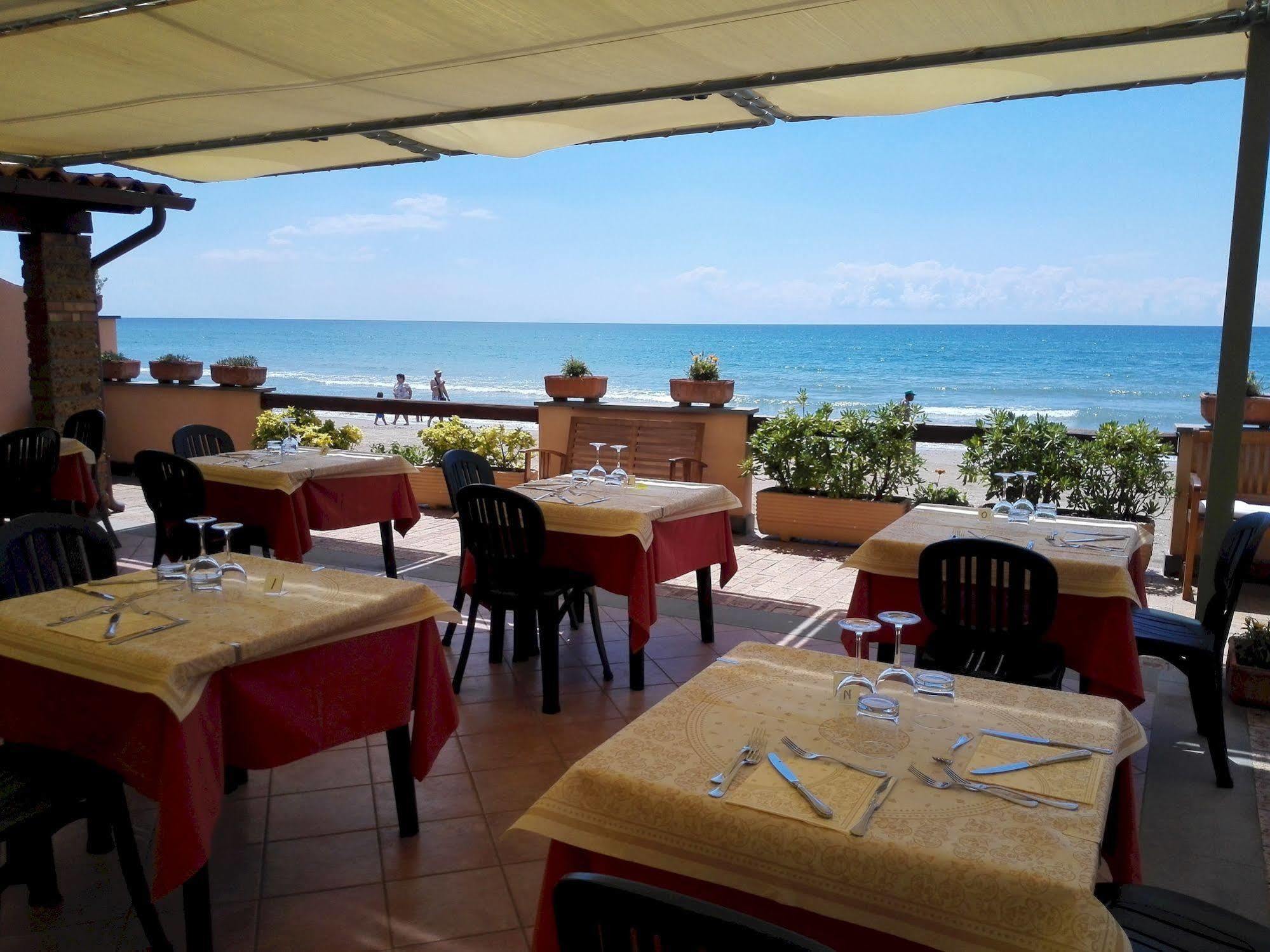 Hotel Acquasanta Terracina Luaran gambar