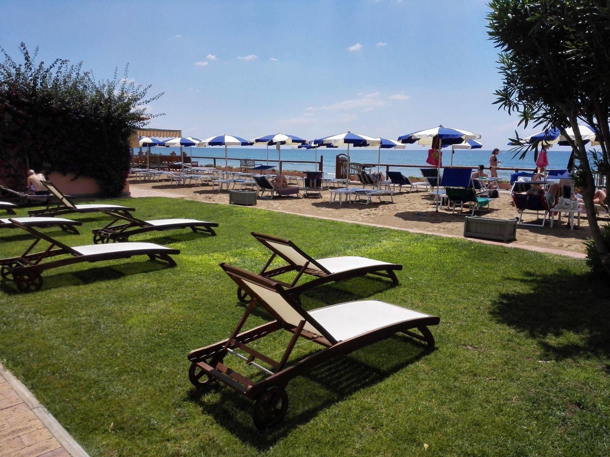 Hotel Acquasanta Terracina Luaran gambar